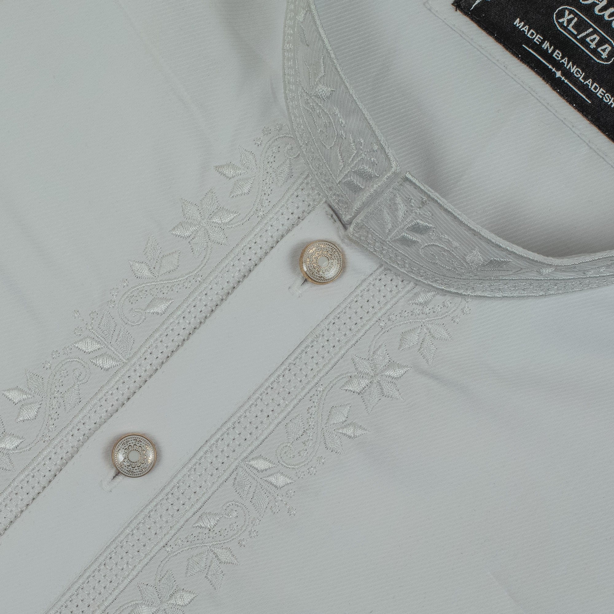 Vibrant Men's Off-White Cotton Panjabi – Elegant Embroidery for Festive & Formal Occasions